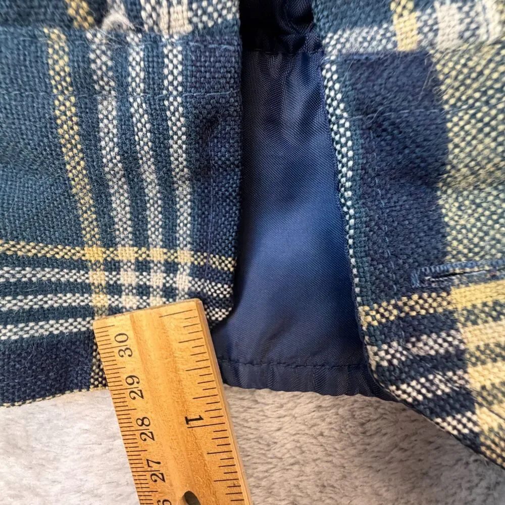 Oakton Ltd Vintage Flannel Shirt Jacket Mens Large Plaid Quilted Lined